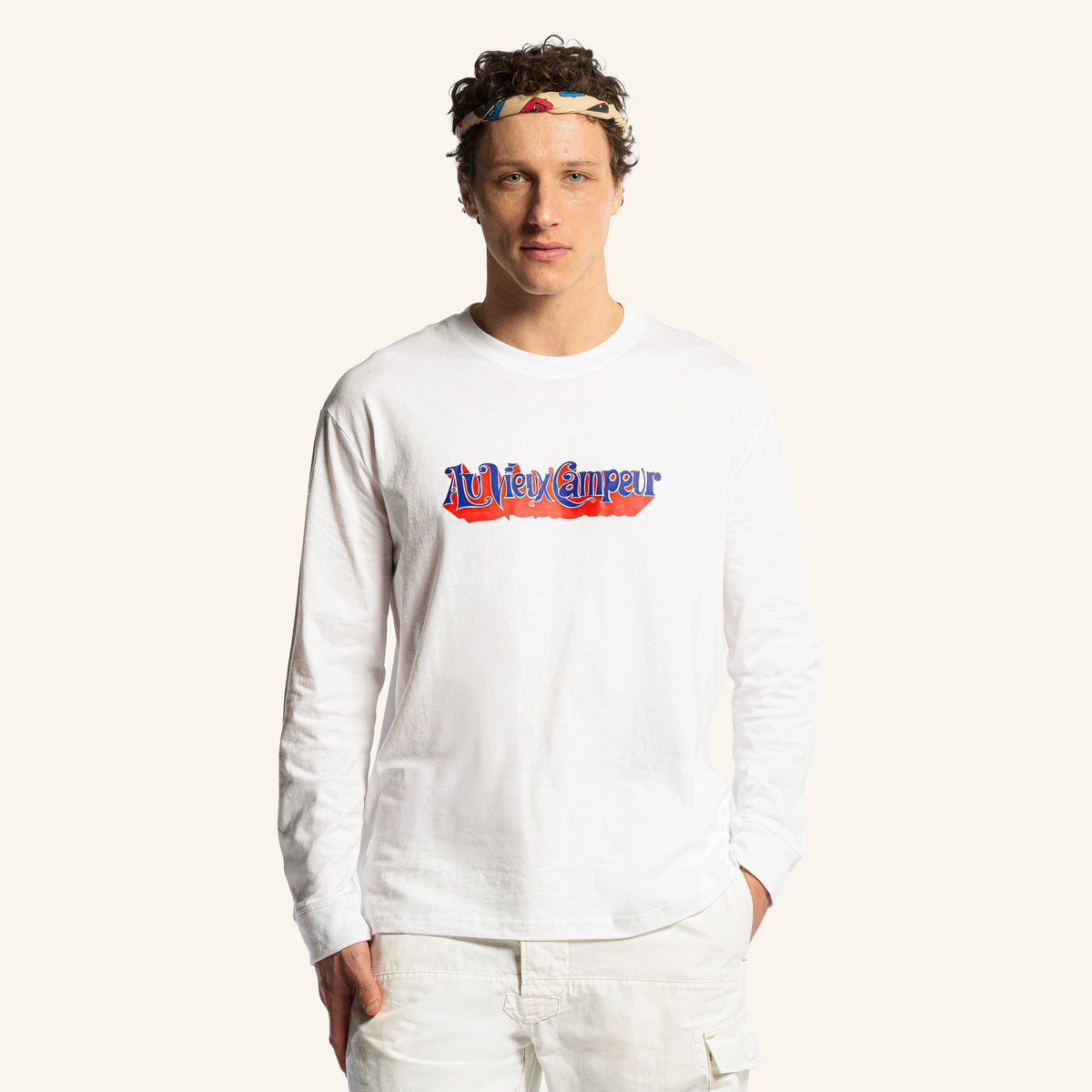 Au Vieux Campeur - Congés Payés - 1976 Blanket Long Sleeve T-shirt - White
