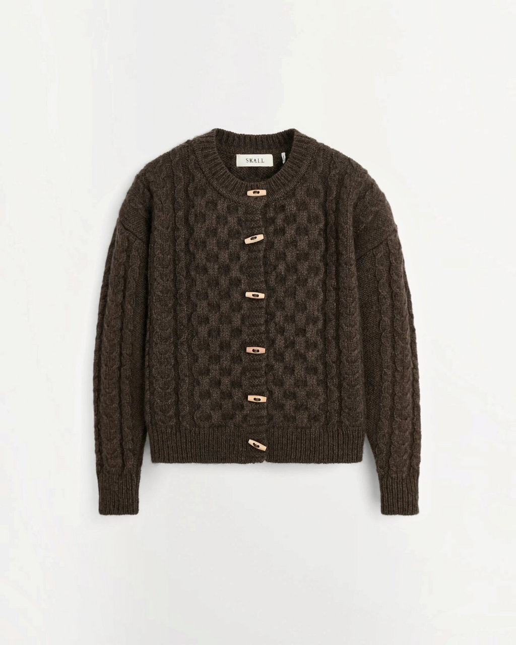 Cardigan en laine marron foncé Merci Paris avec maille torsadée, col rond et boutons en bois contrastants