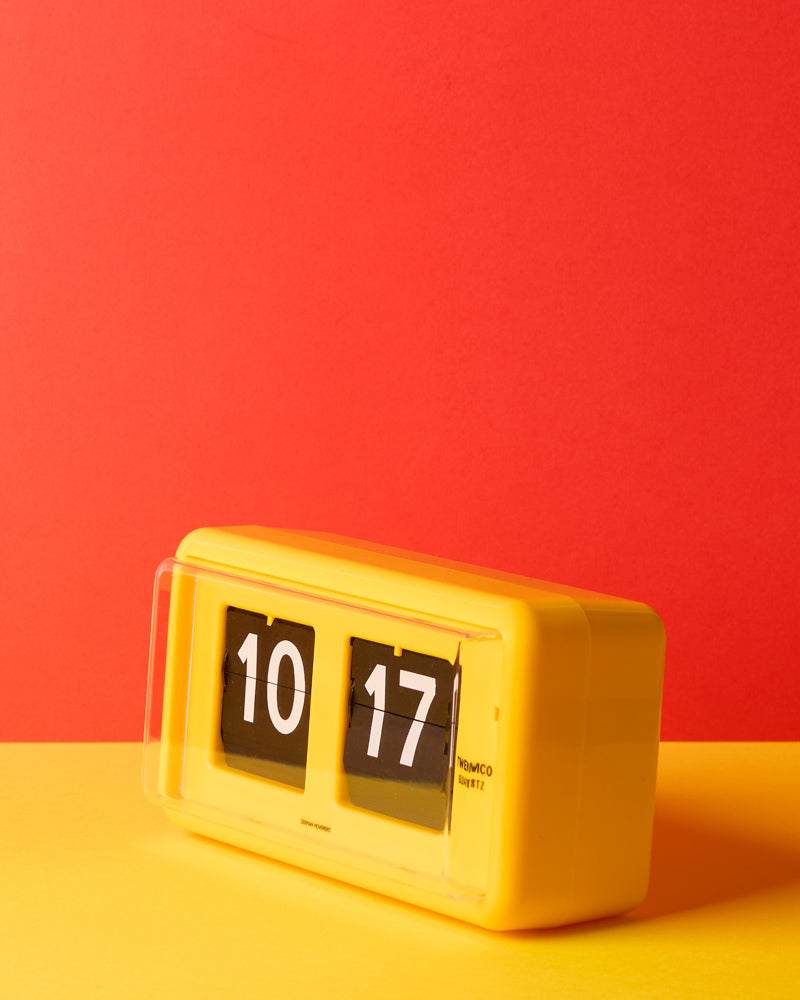 Twemco - Clock QT 30 - Yellow
