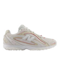 Baskets Merci Paris New Balance 204L couleur Sea Salt en daim et cuir avec logo N latéral et design rétro