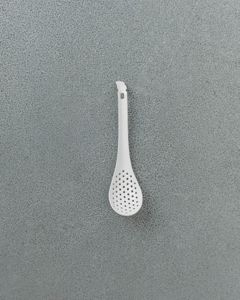 Noda Horo - Perforated enamel cooking ladle