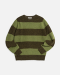 Pull rayé vert et kaki en laine d'agneau brossée YMC chez Merci Paris, col rond et manches raglan.