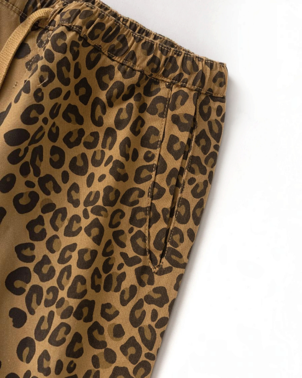 Pantalon de chef Merci Paris Service Works en sergé de coton biologique à motif léopard avec taille élastique
