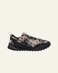 Baskets Keen Jasper Zionic Merci Paris en cuir noir et imprimé vache, chaussures hybrides robustes et confortables.