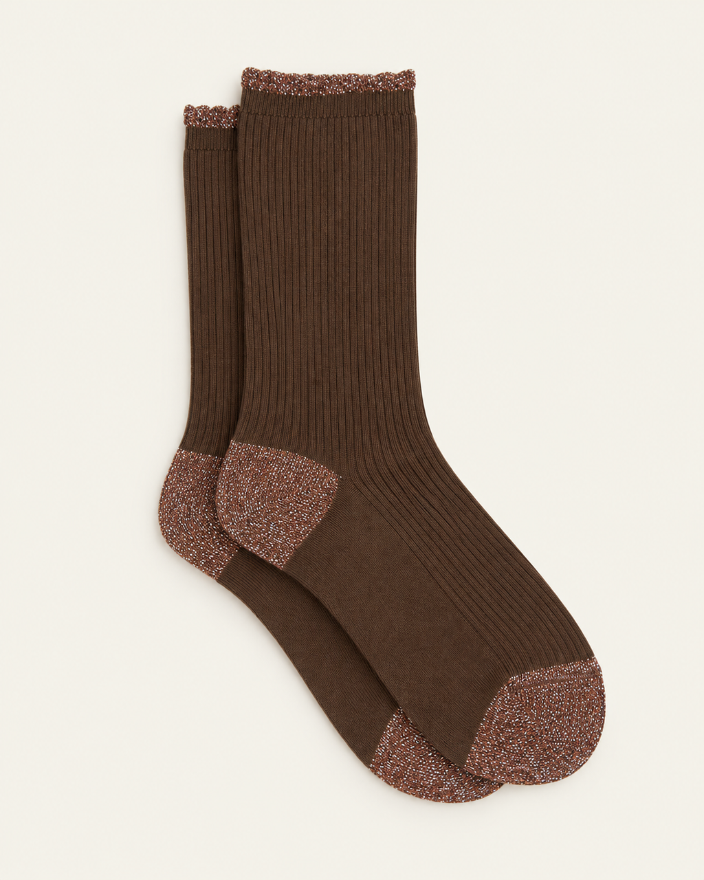 Ant45 - Chaussettes Umea - Marron — paire en packshot sur fond écru