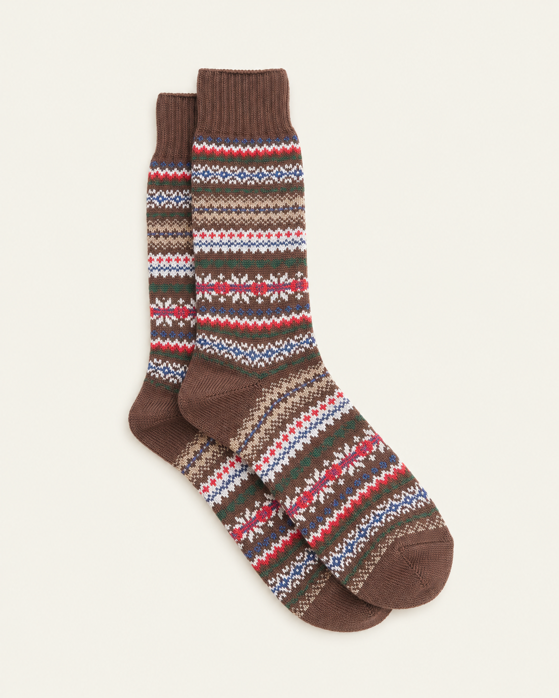 Beams Plus - Chaussettes Fair Isle - Marron — paire en packshot sur fond écru