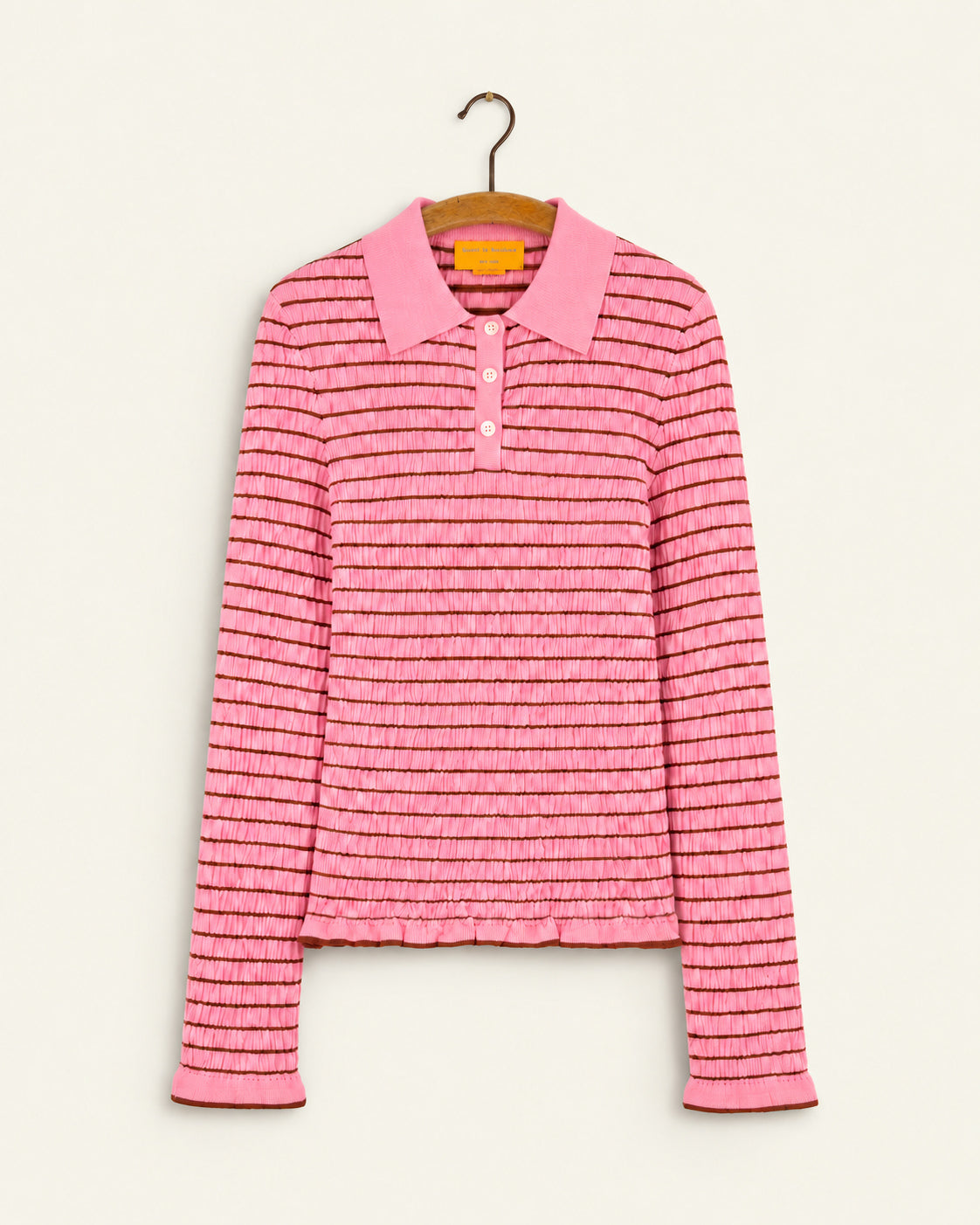 Guest In Residence - Polo Smocked Shrunken - Sprinkle & Burnt Sienna, vue de face sur cintre
