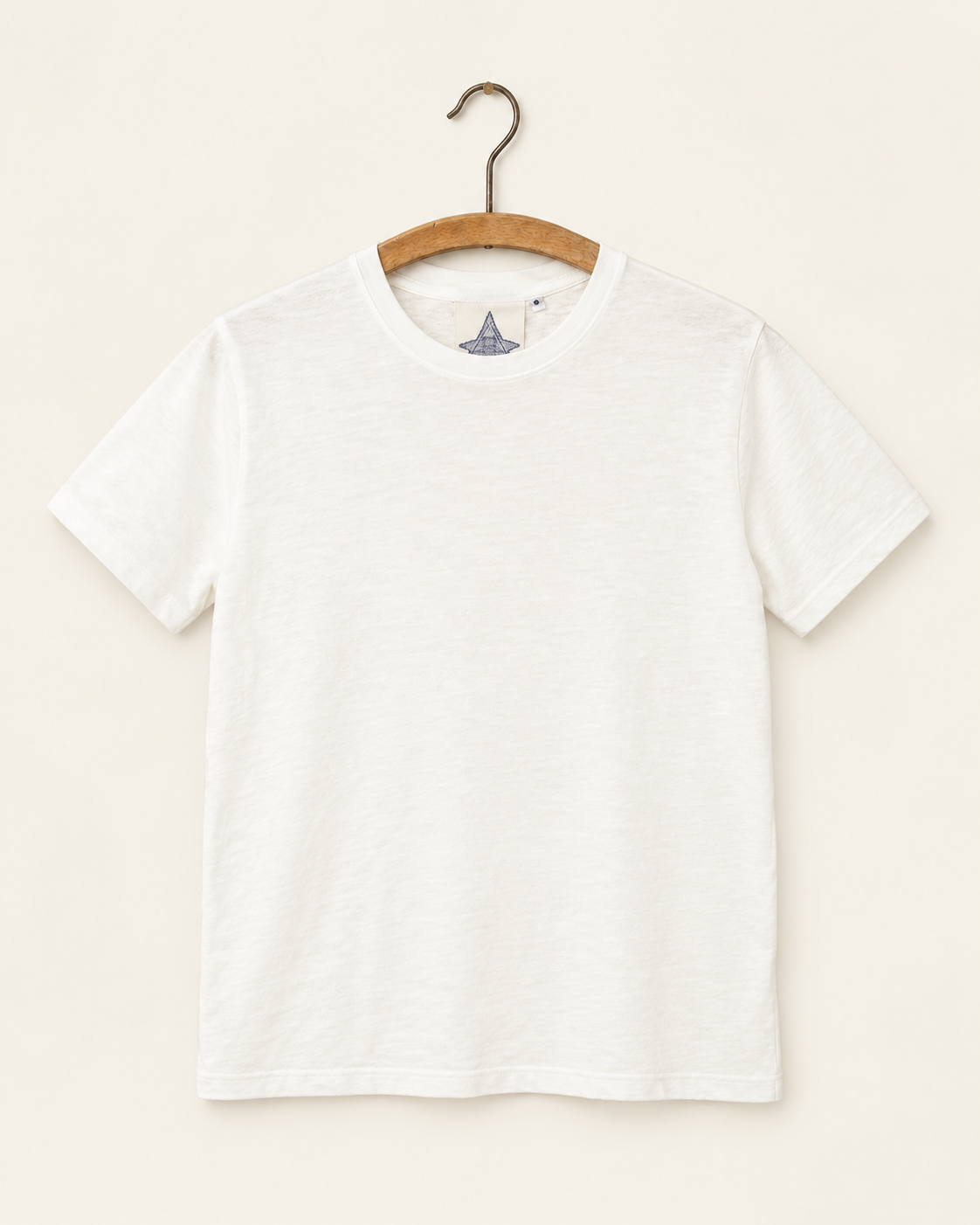 Jungmaven - T-Shirt Canyon - Blanc Washed - sur cintre